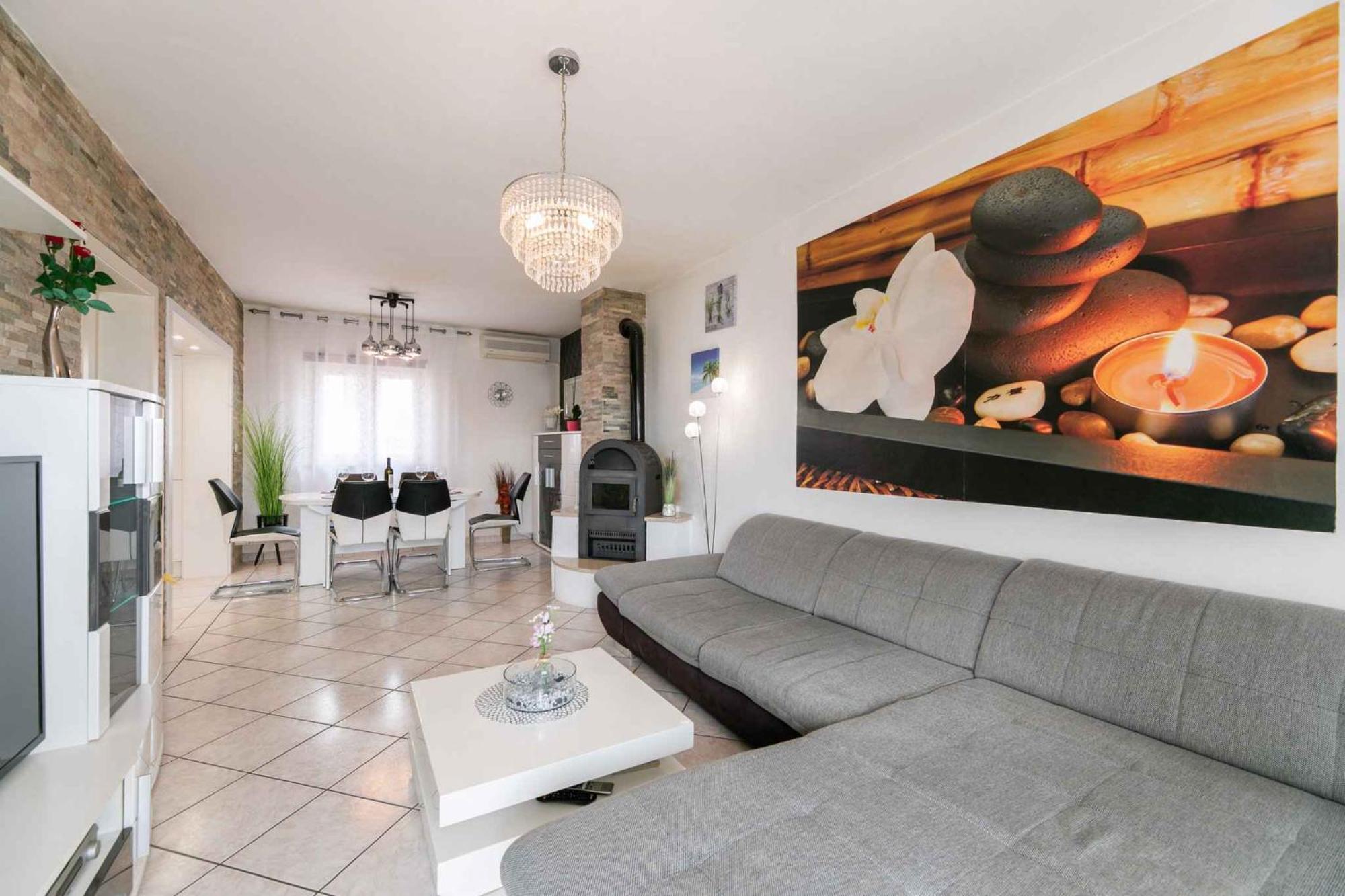 Apartment In Crikvenica 39210 エクステリア 写真