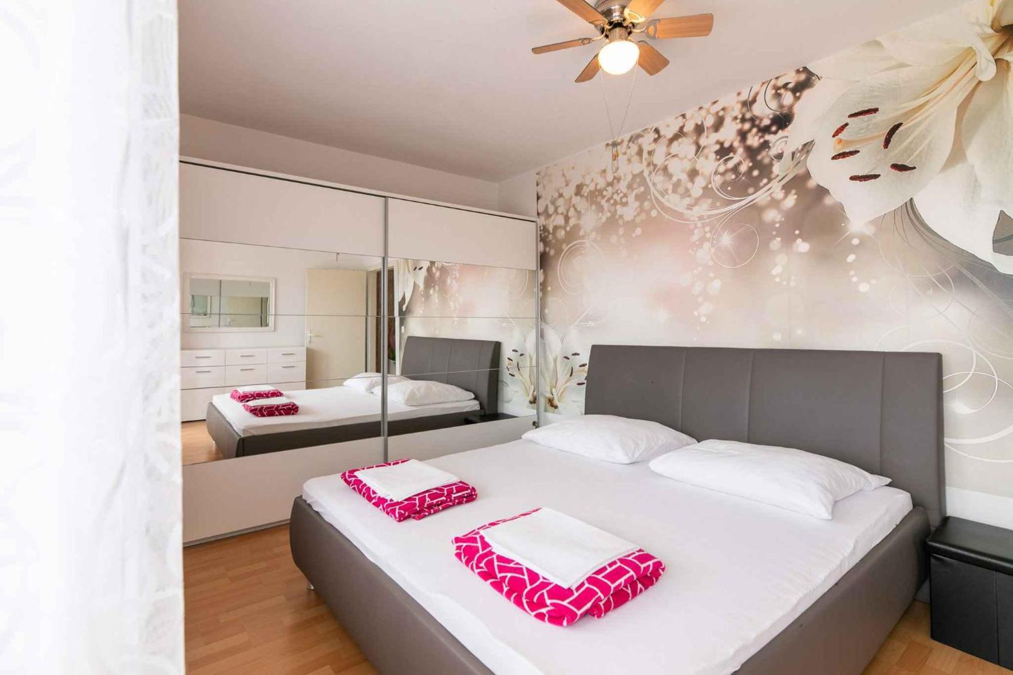 Apartment In Crikvenica 39210 エクステリア 写真
